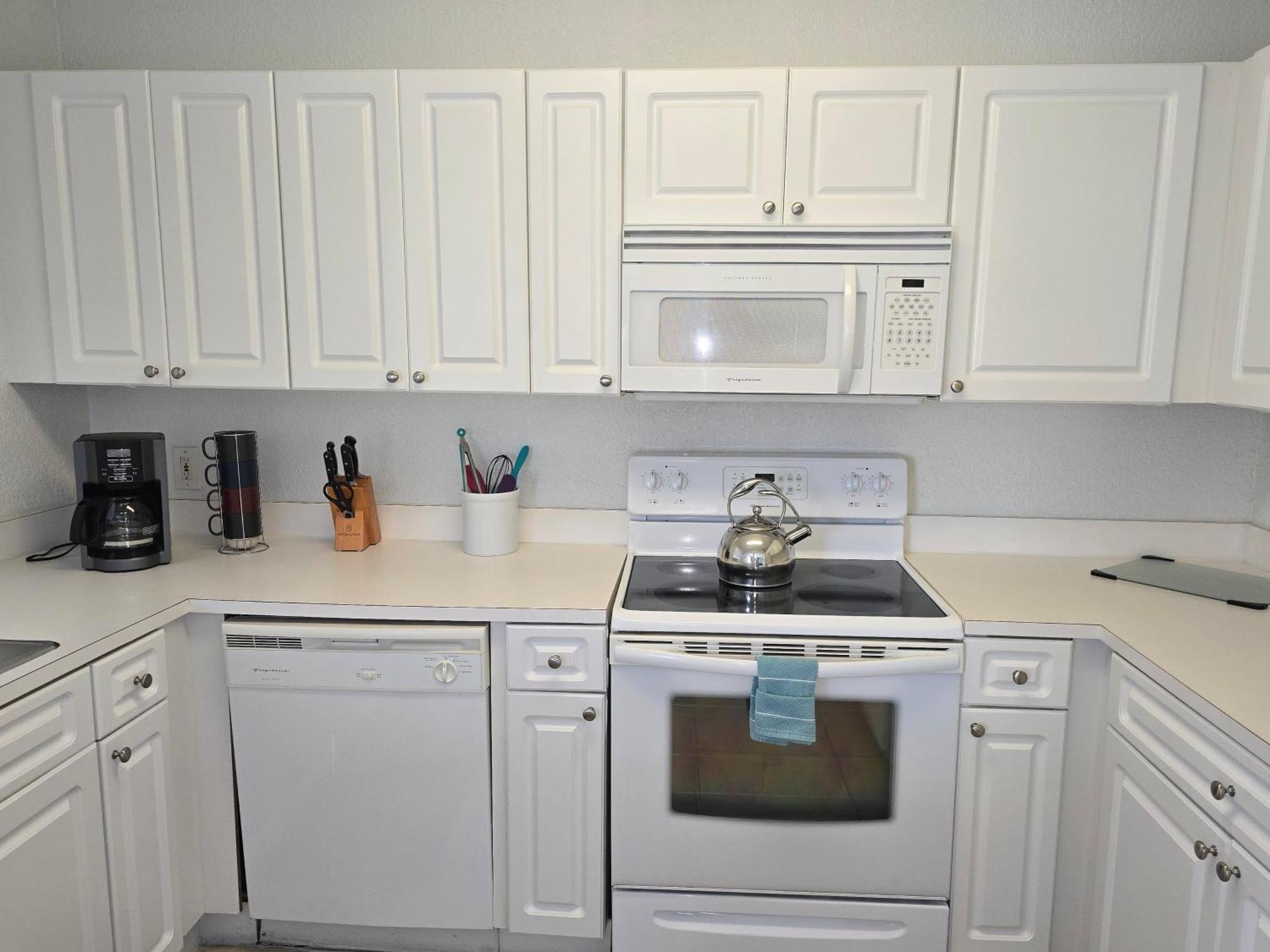 Beautiful Condo Close To Busch Gardens Tampa Exterior photo